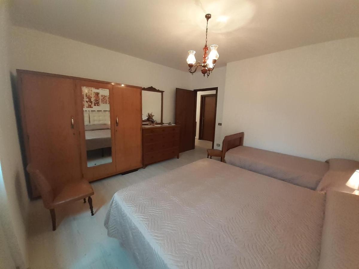 Ca' Albano Apartment Mezzolago Luaran gambar