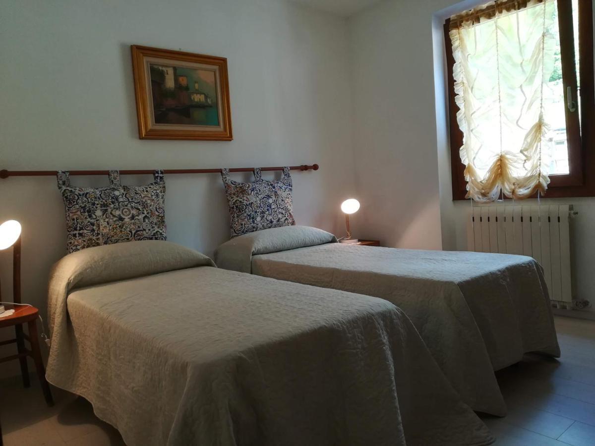 Ca' Albano Apartment Mezzolago Luaran gambar